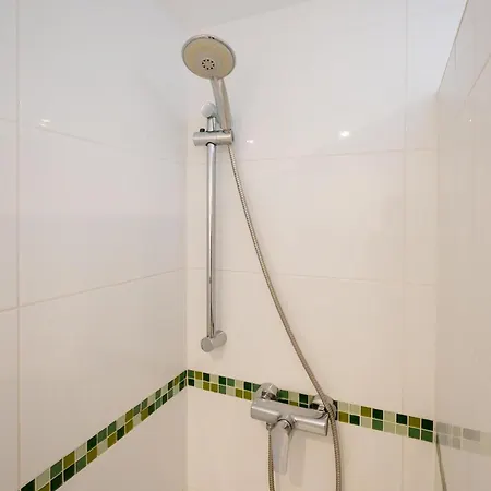 Aquamarina Ii Beachside Apartman