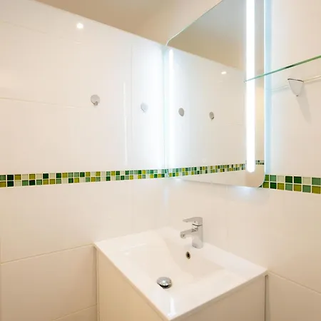 Aquamarina Ii Beachside *